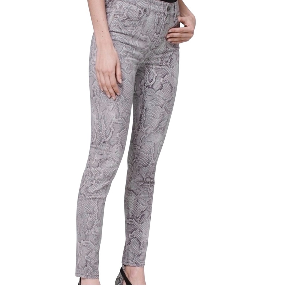 NWT The High-Rise Skinny Sculpt Snakeskin‎ Jeans Size 8